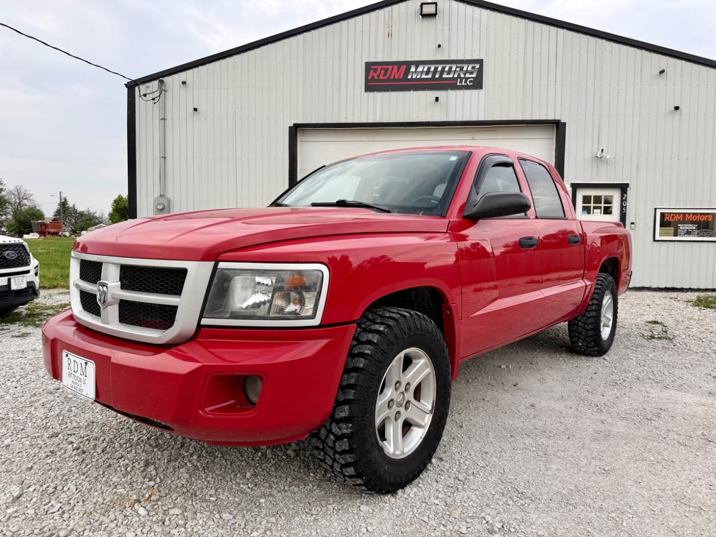 2011 Dodge Dakota - Image 1