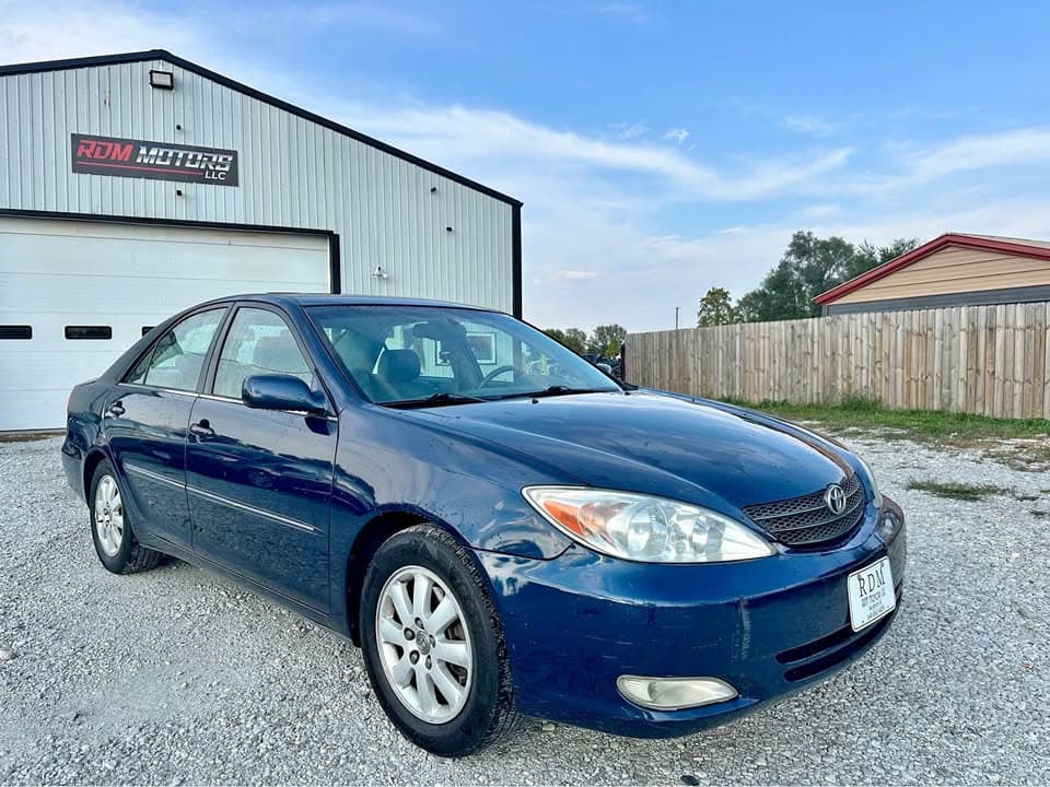 2004 Toyota Camry